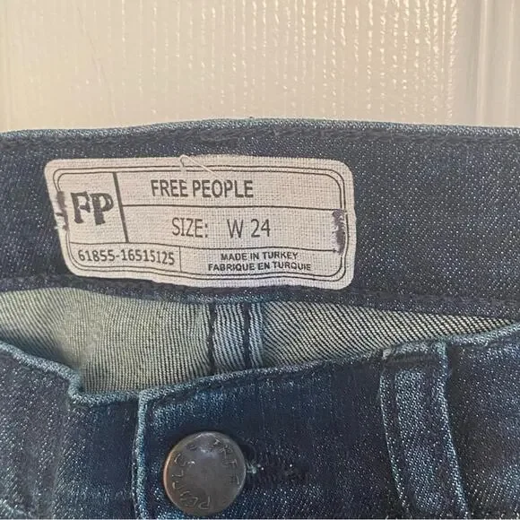FREE PEOPLE REAGAN BUTTON FRONT JEAN INDIGO-24 - Picture 7 of 9